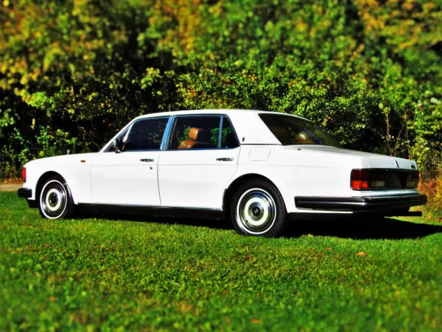1989 rolls royce silver spur*always professionally serviced*64k miles*no reserve