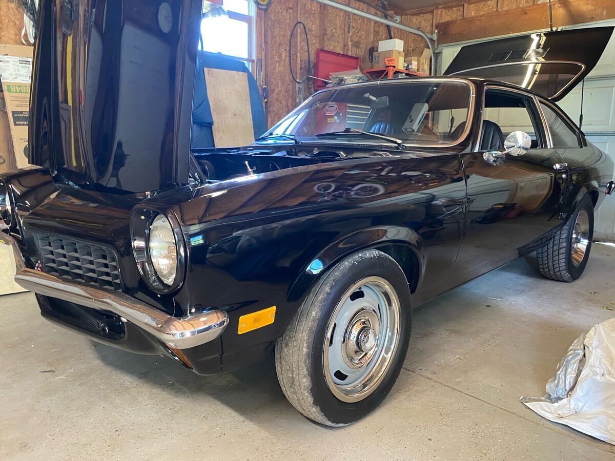 1971 chevrolet vega hatchback black rwd automatic