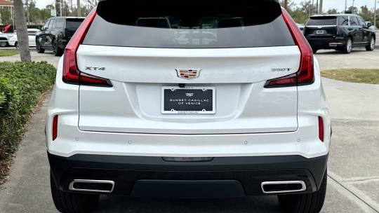 2025 Cadillac XT4