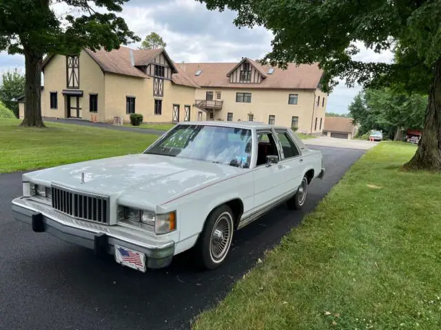 1987 mercury grand marquis sedan white rwd automatic gs