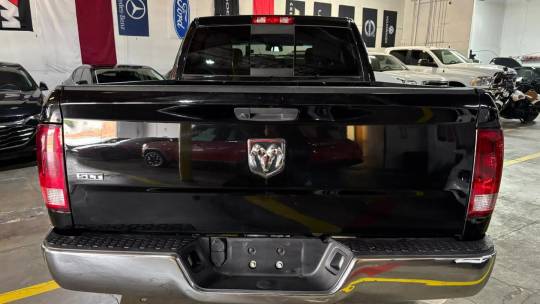 2020 RAM 1500 classic