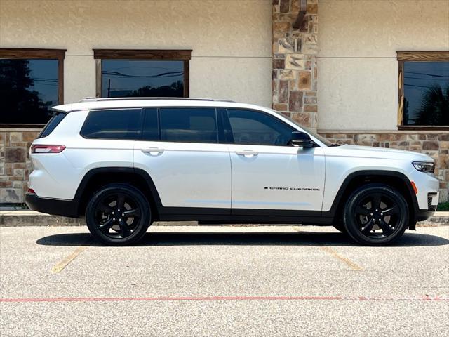 2022 jeep grand cherokee l laredo