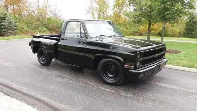1981 chevrolet c10 short bed very clean