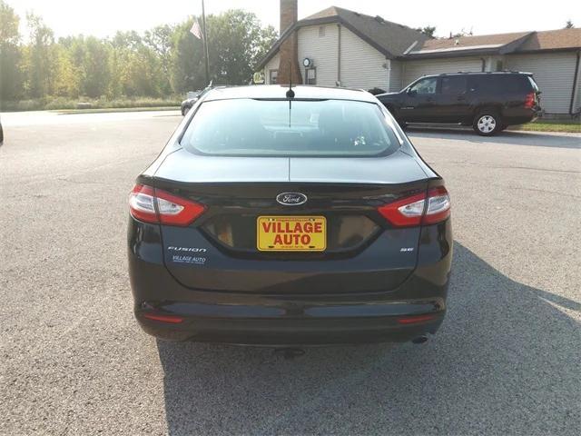 2014 ford fusion se