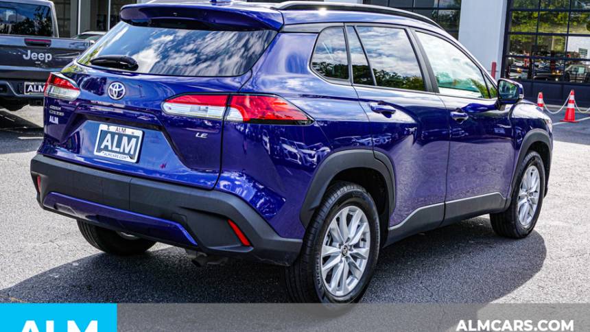 2022 toyota corolla cross le