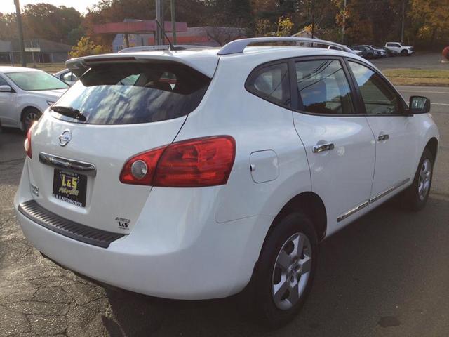 2014 nissan rogue select s