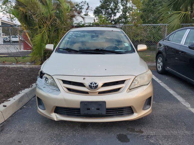 2011 toyota corolla le