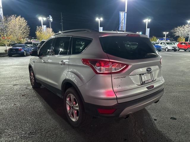 2016 ford escape se