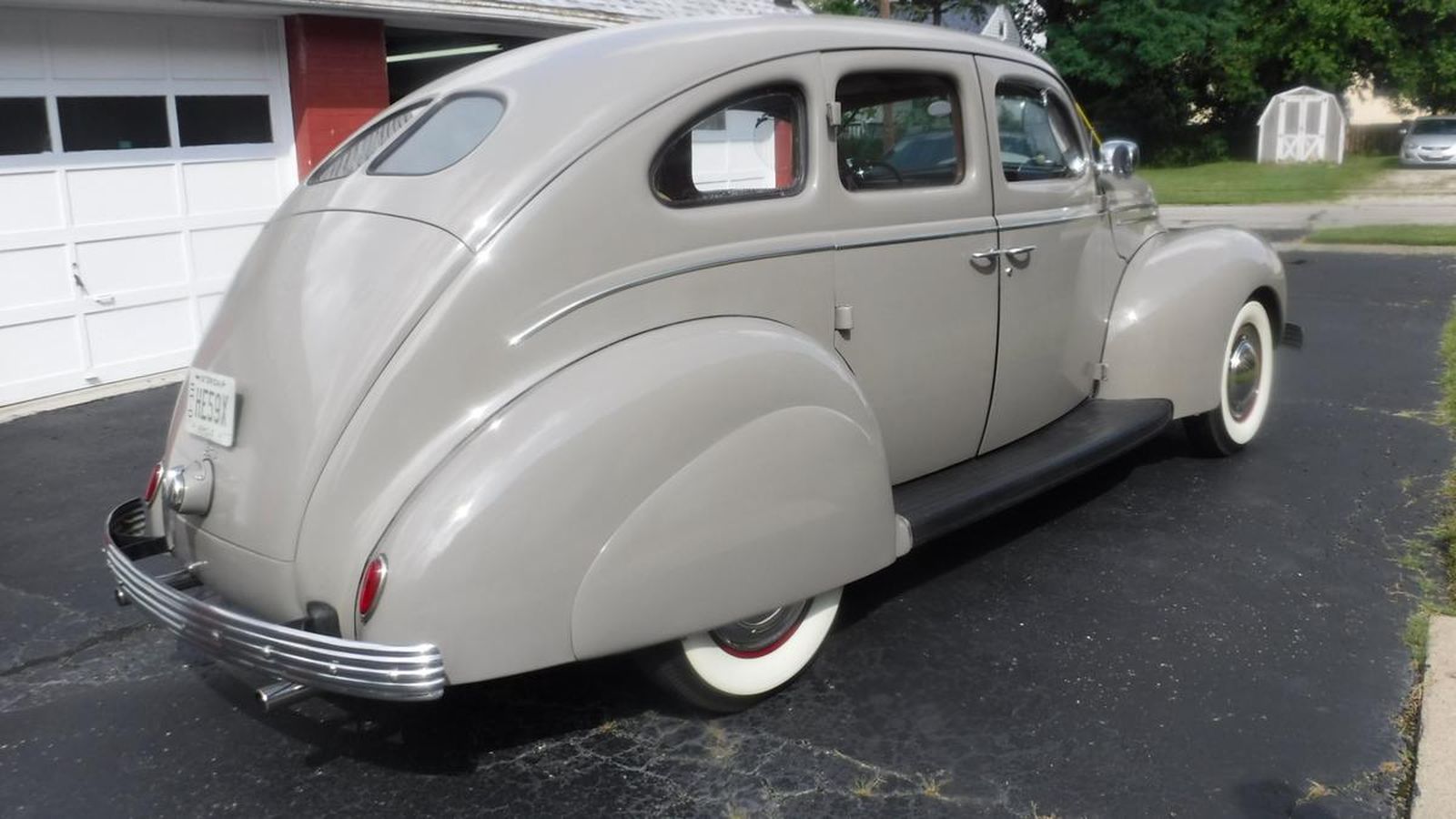 1939 ford deluxe sedan, 303 rocket v8