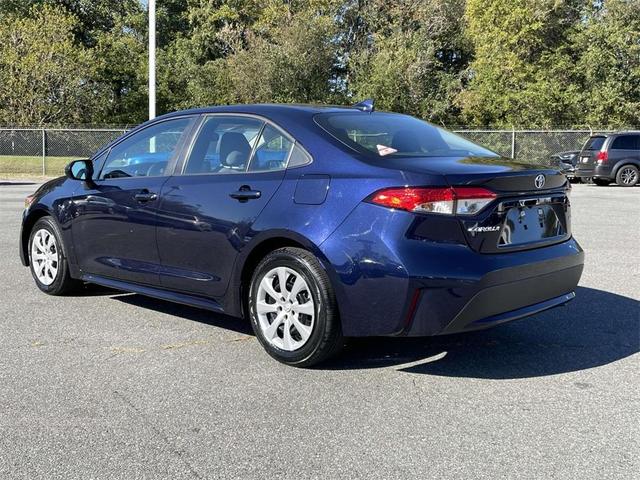 2022 toyota corolla le