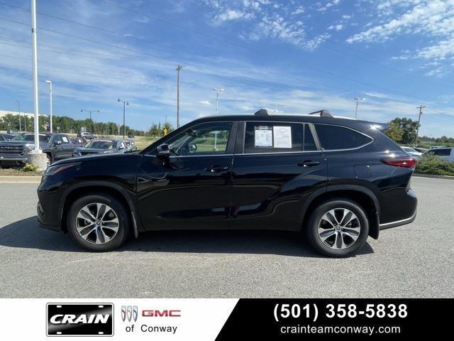 2023 toyota highlander xle
