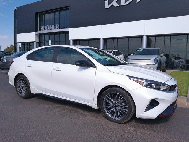 2022 kia forte gt-line