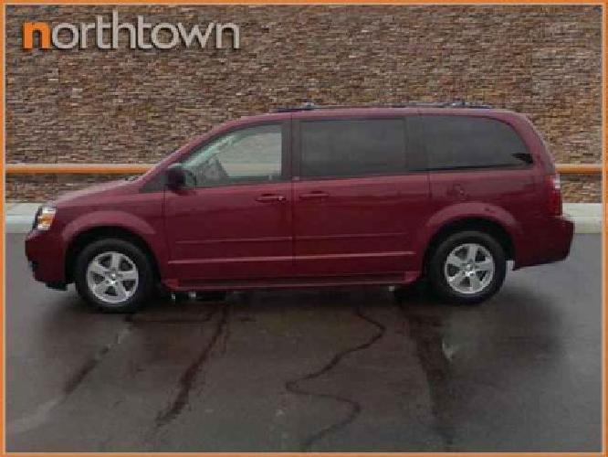 2010 dodge grand caravan hero in amherst, ny