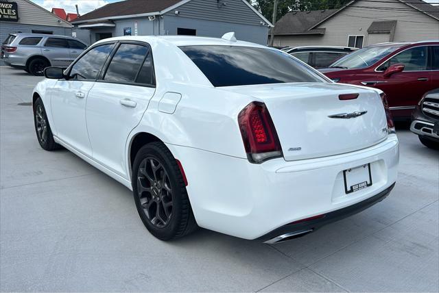 2017 chrysler 300 s