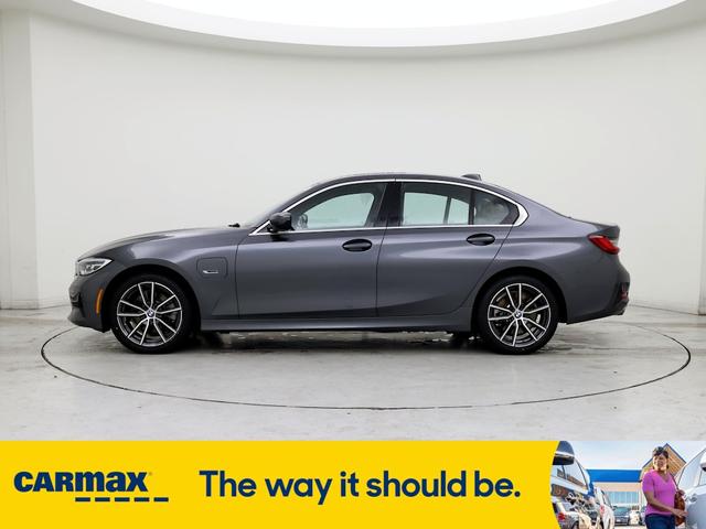 2022 bmw 330e xdrive30e