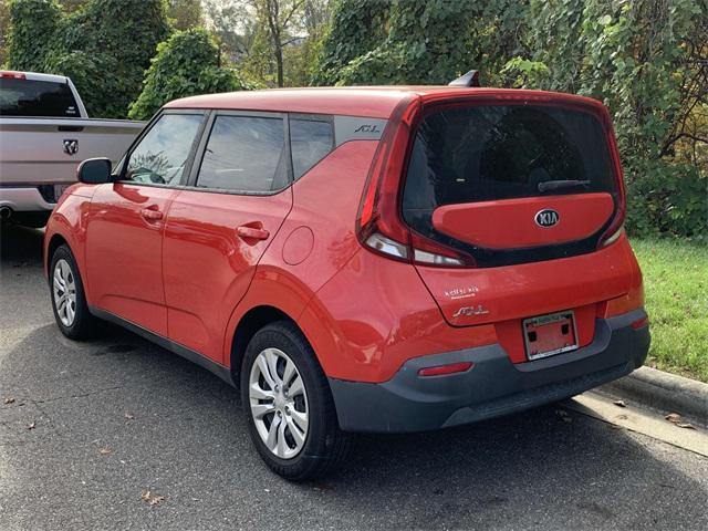 2020 kia soul lx