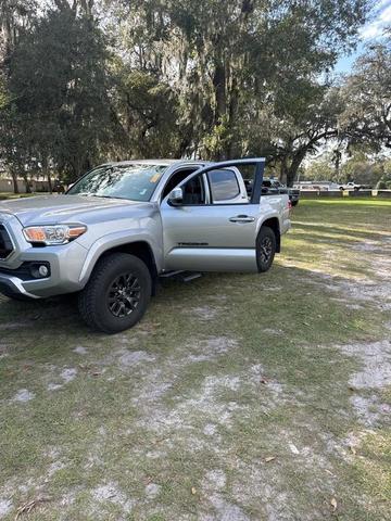 2022 toyota tacoma sr5