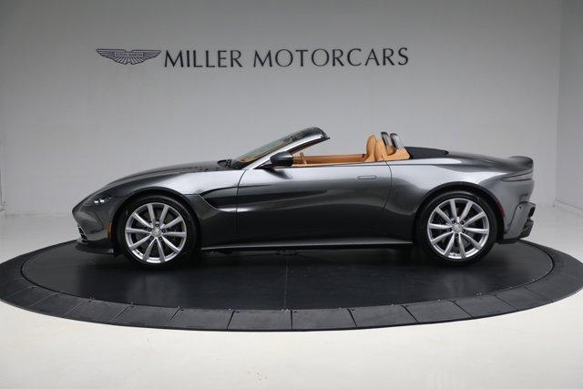 2021 aston martin vantage roadster
