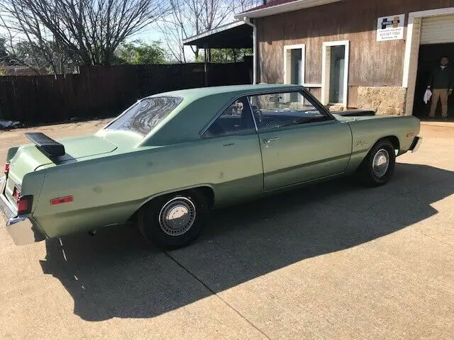 1976 dodge dart swinger - 2 door hard top