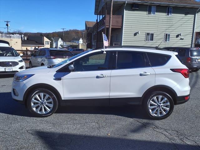 2019 ford escape sel