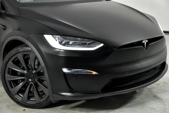 2022 tesla model x plaid tri motor all-wheel drive