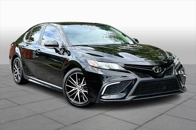 2023 toyota camry se