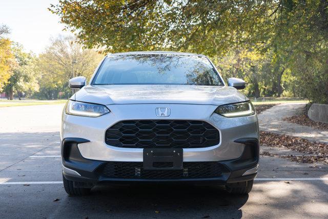 2023 honda hr-v lx