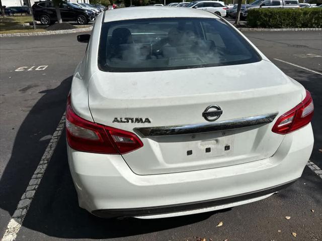 2016 nissan altima 2.5 s