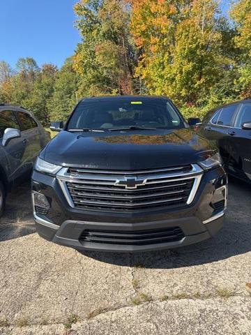 2022 chevrolet traverse lt leather