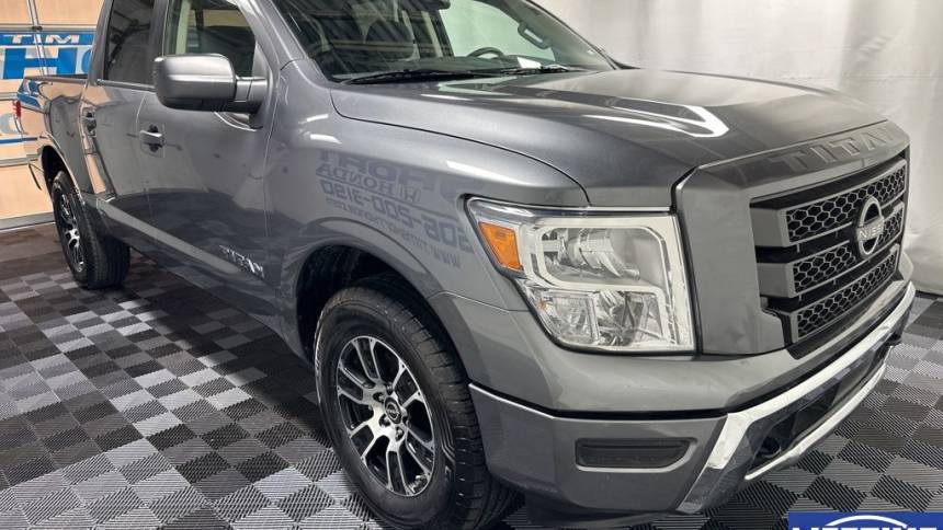 2023 nissan titan sv