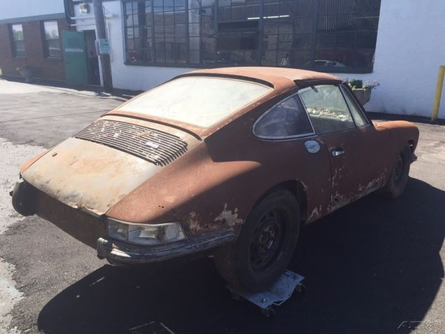 1972 porsche 911t 2.4 mfi coupe, a true barn find!