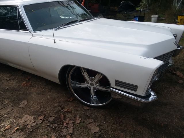 1967 cadillac coupe de ville