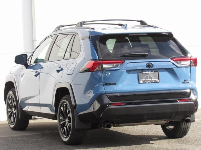 2022 toyota rav4 hybrid se