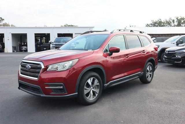 2019 subaru ascent premium 8-passenger