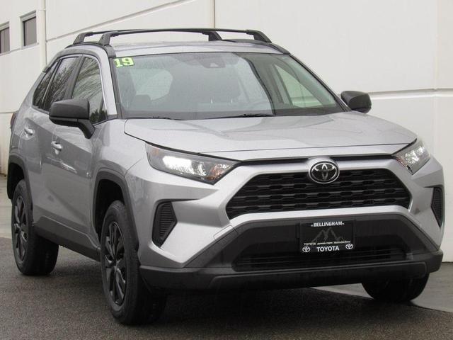 2019 toyota rav4 le