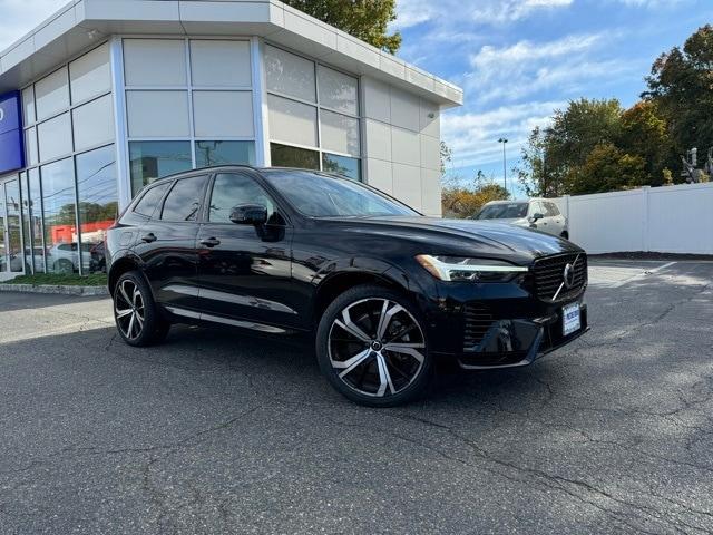 2022 volvo xc60 recharge plug-in hybrid eawd r-design