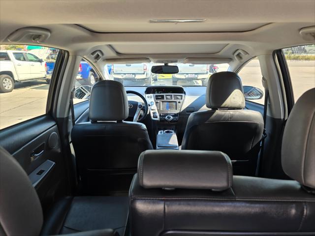 2013 toyota prius v two