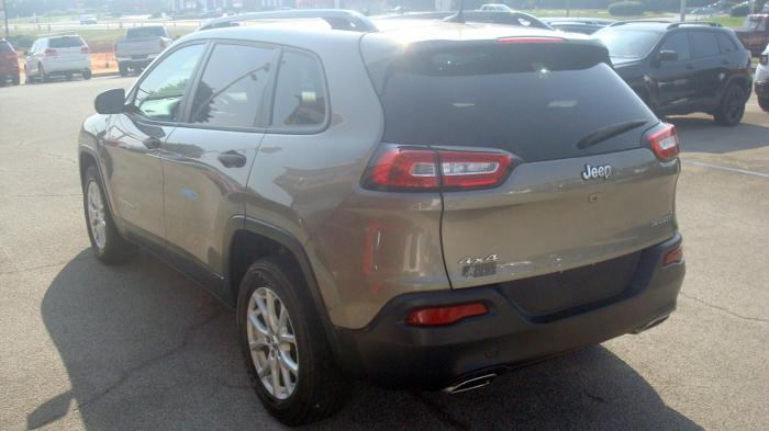 used 2017 jeep cherokee 4wd sport sitka, ak 99835 for sale in sitka, alaska