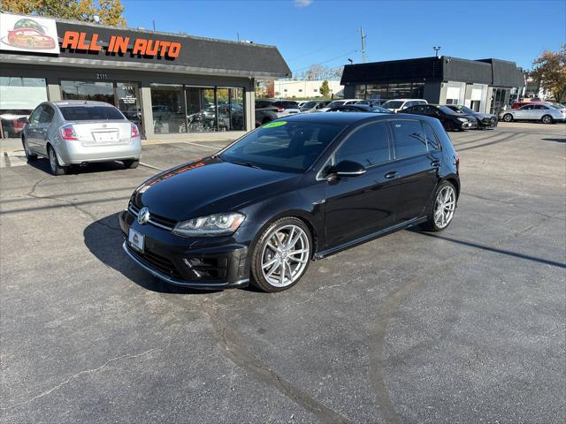 2017 volkswagen golf r 4-door w/dcc & navigation