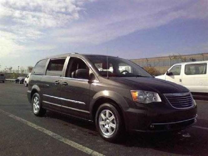 2012 chrysler town & country touring minivan 4d in lester, pa