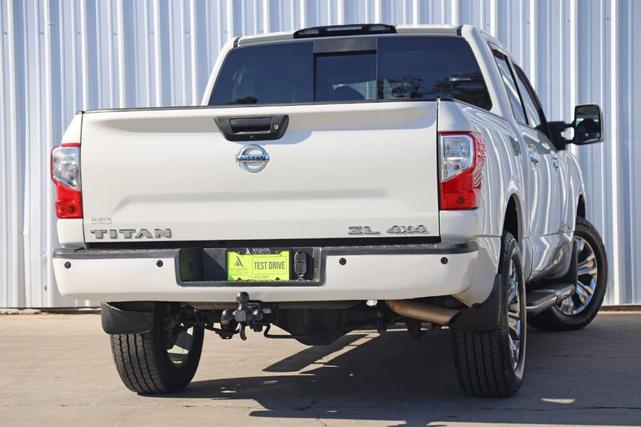 2018 nissan titan sl