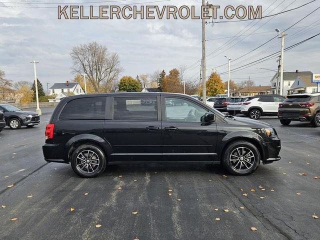 2015 dodge grand caravan sxt
