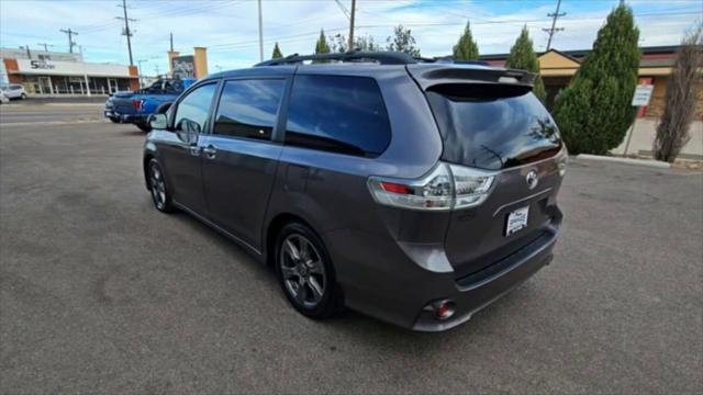 2020 toyota sienna l