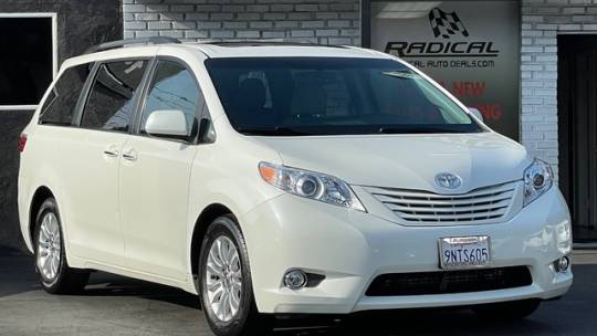 2015 Toyota Sienna