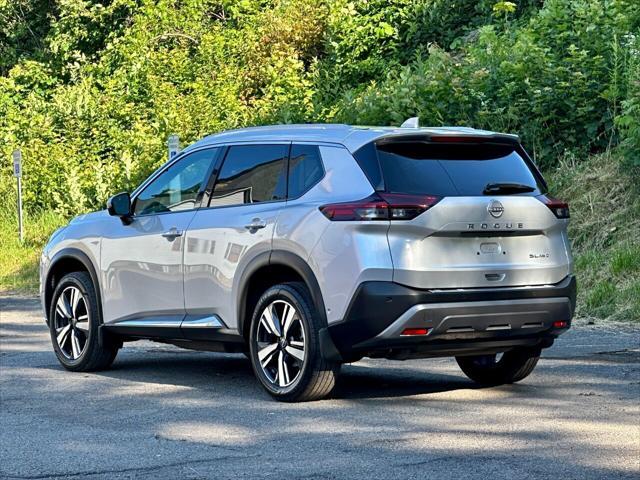 2022 nissan rogue sl