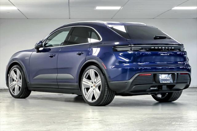 2024 porsche macan base