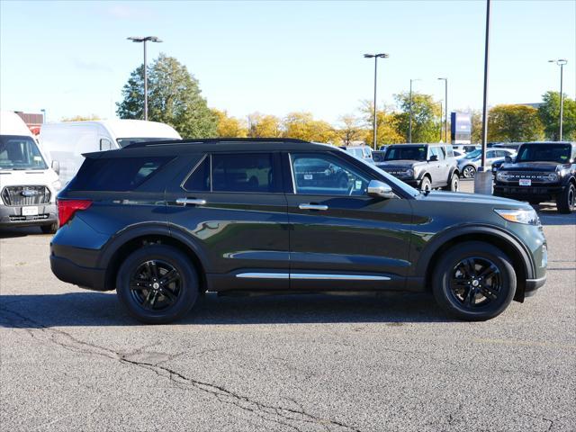 2022 ford explorer xlt