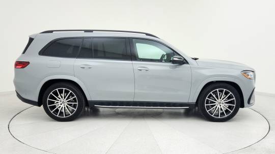 2025 Mercedes-Benz GLS