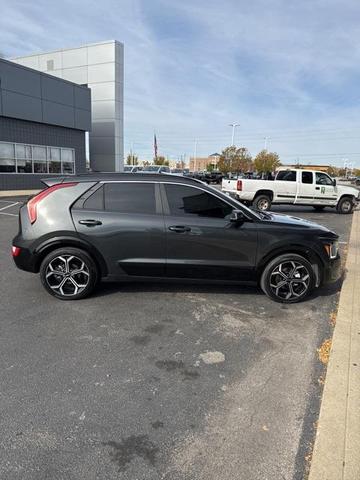 2023 kia niro ex touring