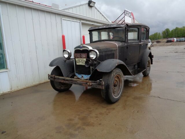 1931 ford model a, 4 dr sedan, murray body, project car, very nice body panels